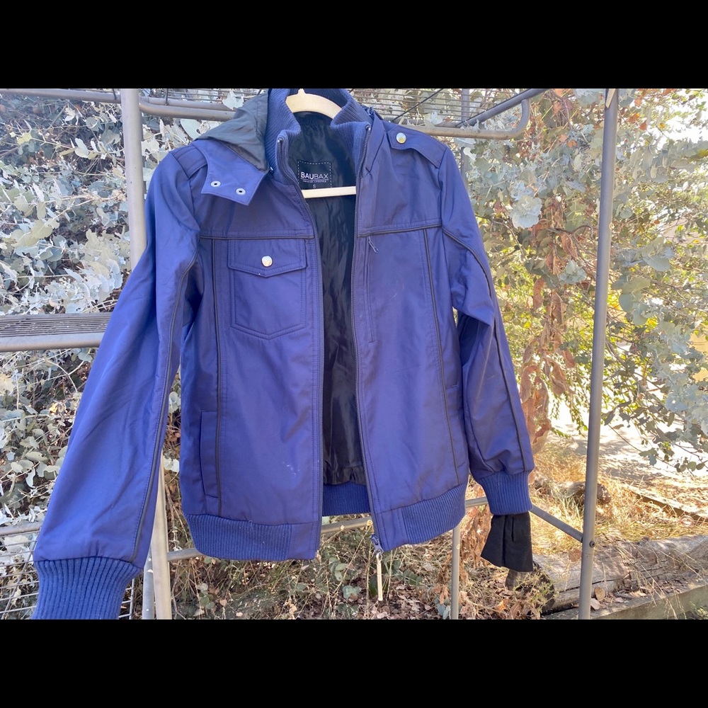 Amazing Quality Jacket. Hidden Pockets. - image 1